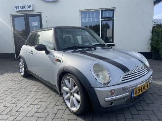 Vaurioauto  passenger cars Mini Mini COOPER 1.6 Cooper 2003/6