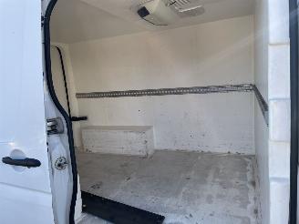 Volkswagen Crafter 35 2.0 TDI L1H1 BM koelwagen airco picture 13