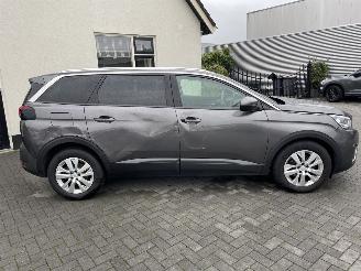Peugeot 5008 1.2 PureTech Blue 7.P Executive N.A.P NL AUTO PRACHTIG!!! picture 2