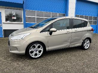 Ford B-Max 1.0 ECOBOOST  TITANIUM picture 1