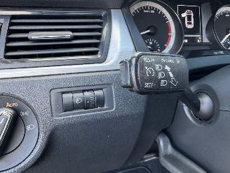 Skoda Rapid 1.2 TSI  AUTOMAAT  PANORAMADAK picture 18