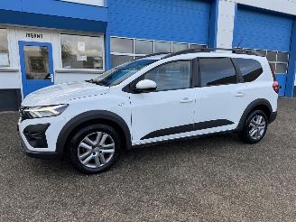krockskadad bil auto Dacia Jogger 1.0 TCE  7-PERSOONS  EXPRESSION 2023/12