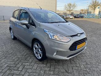Ford B-Max 1.0 TITANIUM picture 4