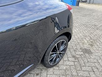 Renault Mégane 1.2 TCE  COUPE  BOSE picture 11