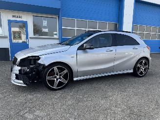 skadebil auto Mercedes A-klasse A250  AUTOMAAT  SPORT AMBITION 2013/7