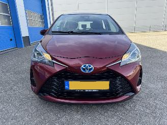 Toyota Yaris 1.5 AUTOMAAT  HYBRID picture 3