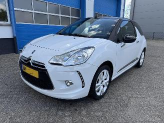 Citroën DS3 1.2 VTI  CABRIO picture 2