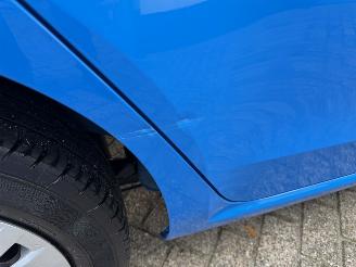 Volkswagen Up! 1.0 MOVE UP! picture 16