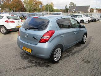 Hyundai I-20 1.2I 1-MOTION AIRCO picture 2