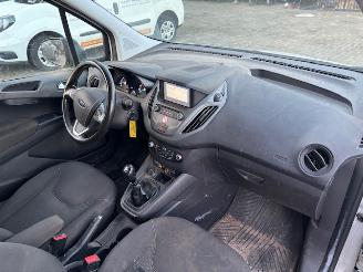 Ford Transit Courier Van 1.5 TDCI airco navi 100pk picture 9
