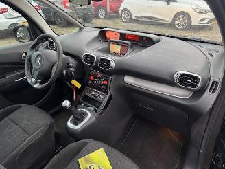 Citroën C3 picasso 1.6 VTI AURA  Pano Exclusive  120pk picture 9