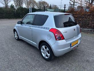 skadebil auto Suzuki Swift 1.3 Cool  airco 2010/11