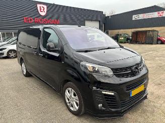 skadebil bedrijf Opel Vivaro 2.0 CDTI L3H1 Innovation 150pk 2020/8