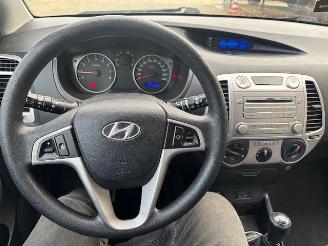 Hyundai I-20 1.2i Motion 5-drs airco NAP picture 16