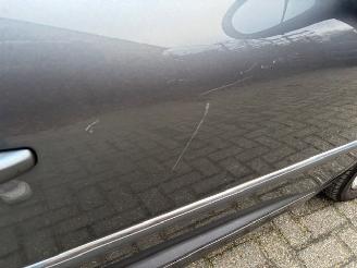 Peugeot 207 1.6 VTI Premiere picture 7