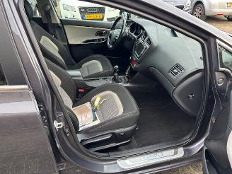Kia Cee d 1.6 GDI Super Pack 135pk picture 9