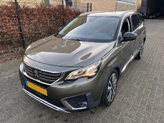 Peugeot 5008 1.2 Puretech Premium picture 6