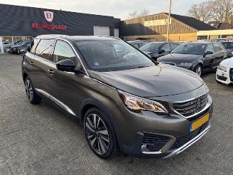 Unfallwagen Peugeot 5008 1.2 Puretech Premium 2020/1