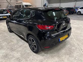 Renault Clio 0.9 TCe 5-drs airco picture 4