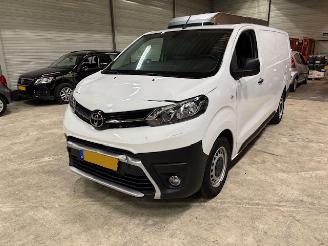 Toyota Proace 2.0 D-4D Navigator Long 3-pers picture 6