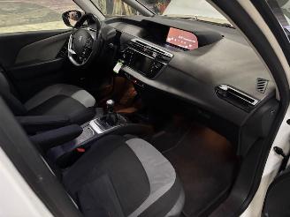 Citroën C4-picasso 1.6 Vti Intensive pano picture 13