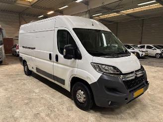krockskadad bil bedrijf Citroën Jumper 2.2 HDI L3H2 airco 2015/10