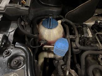 Volkswagen Caddy 1.6 TDI Comfortline airco picture 11