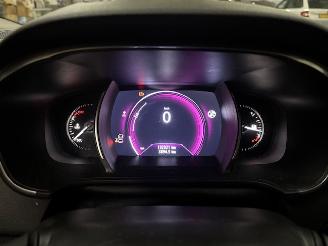 Renault Mégane 1.3 TCe Limited  140pk picture 13