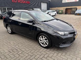 skadebil auto Toyota Auris 1.2 T Sports Dynamic 116pk 2018/2