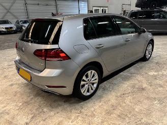 Volkswagen Golf 1.0 TSI Comfort 5-drs clima navi picture 2