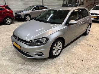 Volkswagen Golf 1.0 TSI Comfort 5-drs clima navi picture 5