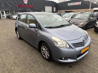 Unfallwagen Toyota Verso 1.8 VVT-i Business Pano 147pk 2016/12
