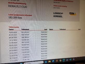 Renault Clio 0.9 TCE Nicht & Day picture 17