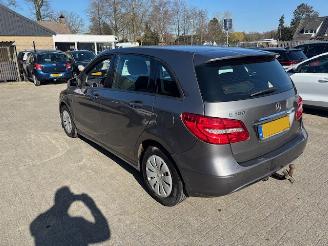 Damaged car Mercedes B-klasse 180 CDI Edition Automaat 2013/4