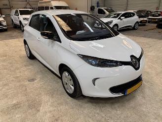 Schadeauto Renault Zoé Zen Quickcharge 22kWh  Incl Accu 2014/10