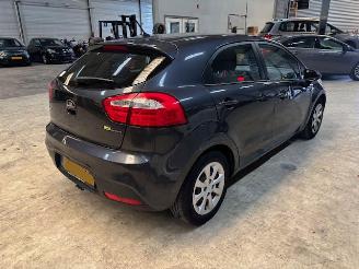 Kia Rio 1.2  5-drs airco picture 3