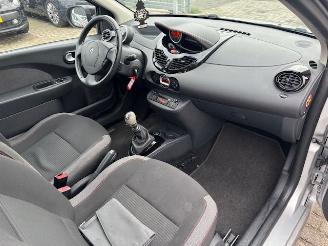 Renault Twingo 1.2 16v Dynamic  airco picture 9