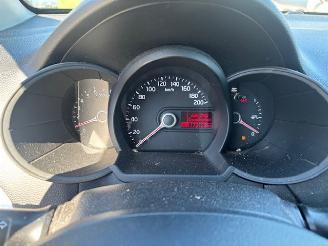 Kia Picanto 1.2  5-drs World Cup picture 15