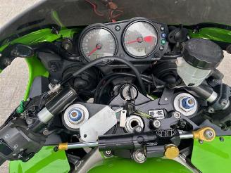 Kawasaki  Ninja ZX-R  143pk picture 12