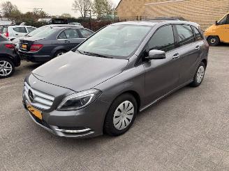 Mercedes B-klasse 180 CDI Edition Automaat picture 2