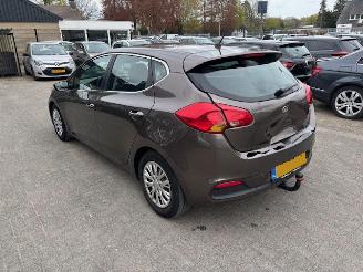 Kia Cee d 1.6 GDI 20th Anniversary airco picture 4