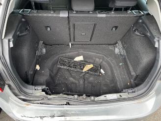 Volkswagen Golf 1.0 TSI Comfort picture 13