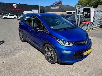Vaurioauto  passenger cars Opel Ampera-E Launch Executive 60kWh  NAP 204pk 2018/1