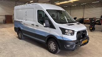 Ford Transit 350 2.0 TDCI L2H2 Trend NAP picture 1