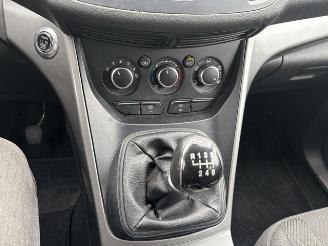 Ford Kuga 1.5 Titanium picture 19