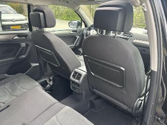 Volkswagen Tiguan 1.5 TSI Allspace Pano Nap picture 14