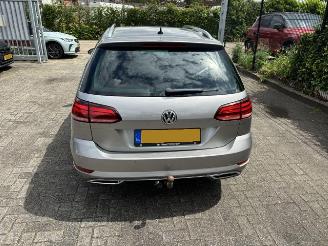 Volkswagen Golf 1.6 TDI Comfort picture 4