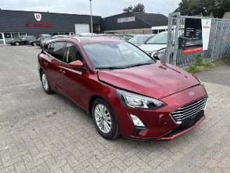 Schadeauto Ford Focus 1.0 EcoB. Automaat Titanium 2020/7