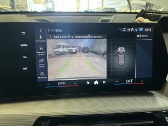 BMW iX1 eDrive20 67kWh picture 17