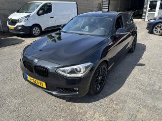 BMW 1-serie 116i  5-drs  High Exe. picture 7